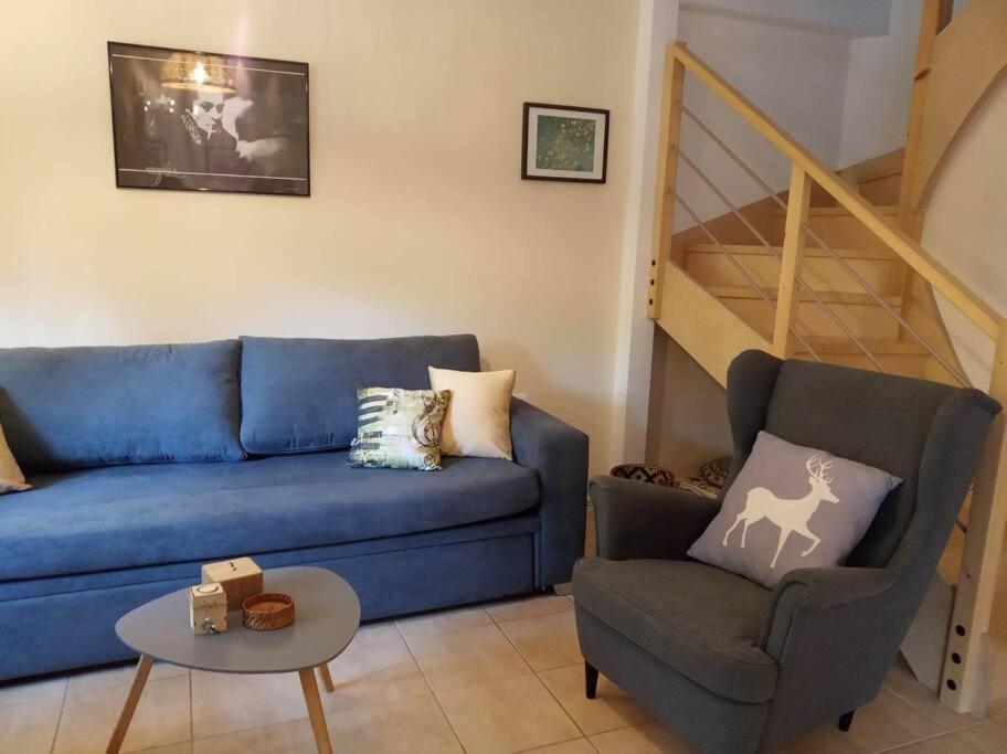קלמאטה Eleni'S Maisonette מראה חיצוני תמונה