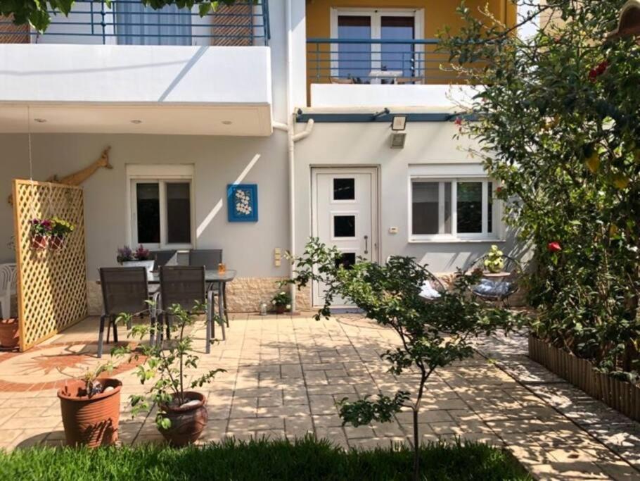 קלמאטה Eleni'S Maisonette מראה חיצוני תמונה