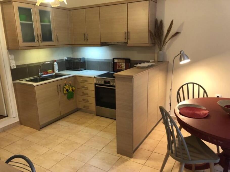 קלמאטה Eleni'S Maisonette מראה חיצוני תמונה