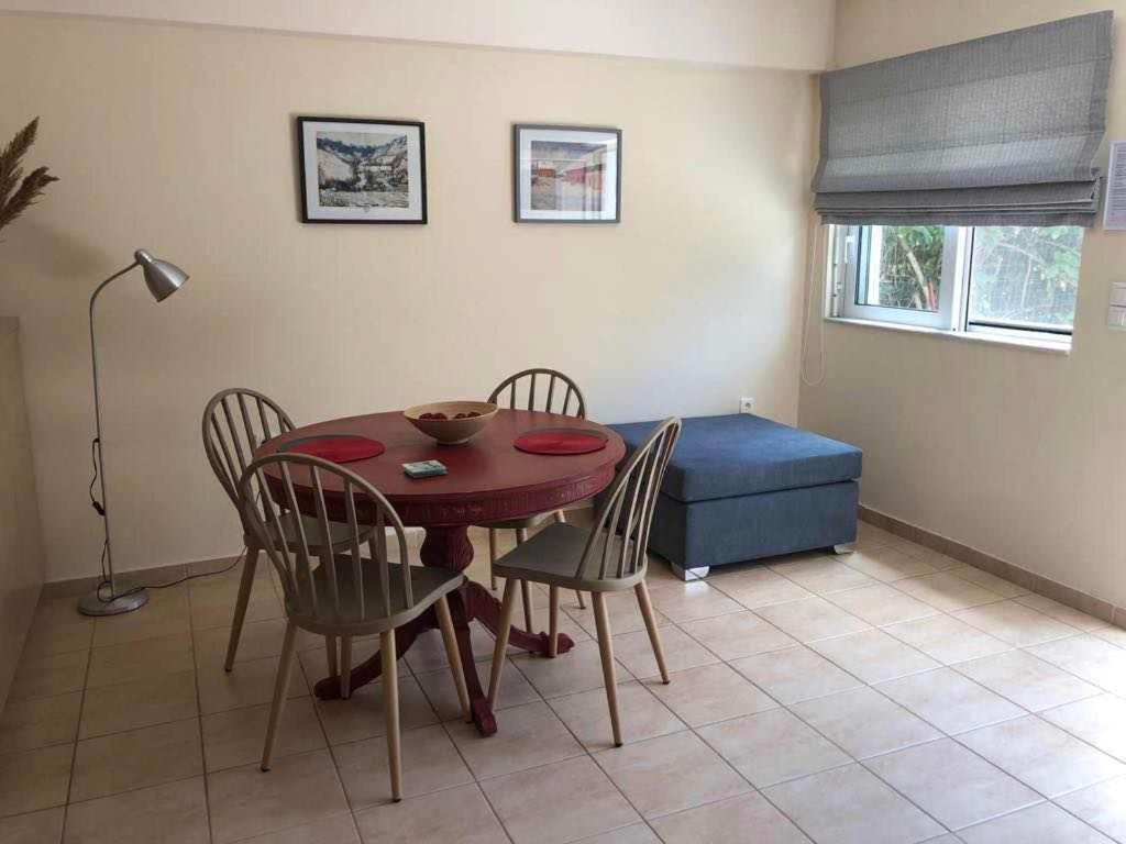קלמאטה Eleni'S Maisonette מראה חיצוני תמונה