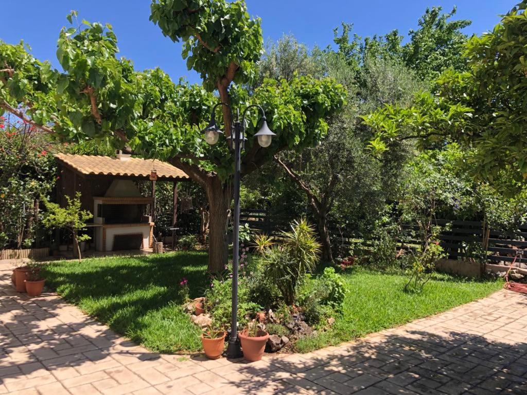 קלמאטה Eleni'S Maisonette מראה חיצוני תמונה